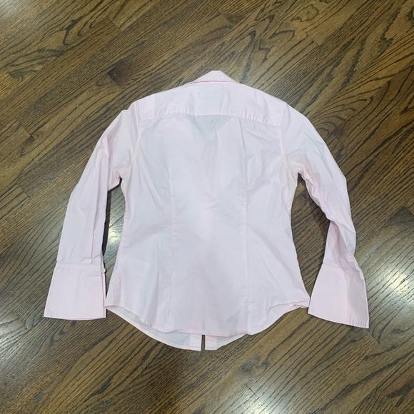 Like New Banana Republic Women’s Dress Shirt Pink Size 0 Petite - Picture 3 of 5
